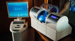 Системата CEREC за корони и фасети от чиста керамика